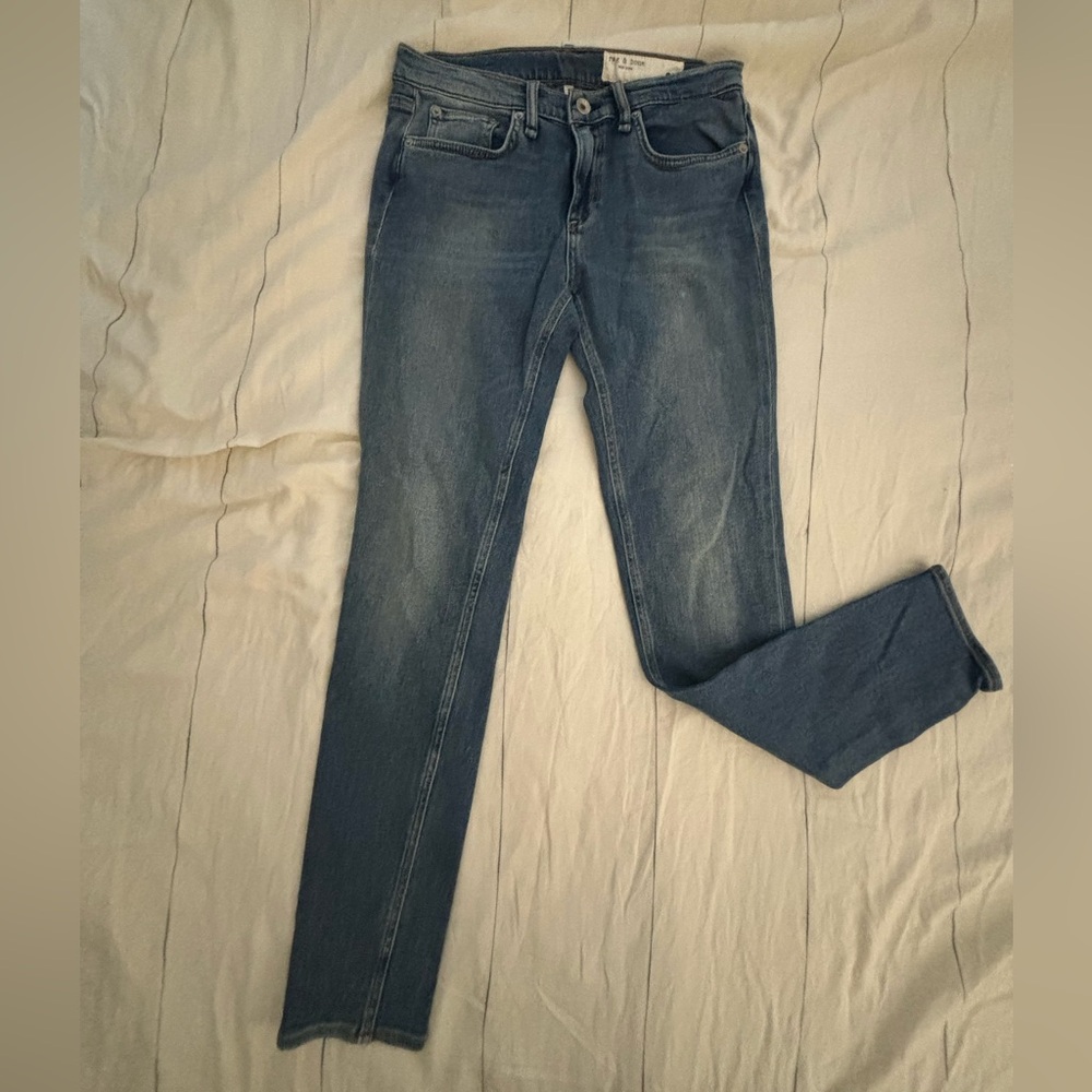 Gently worn Rag and Bone skinny jeans